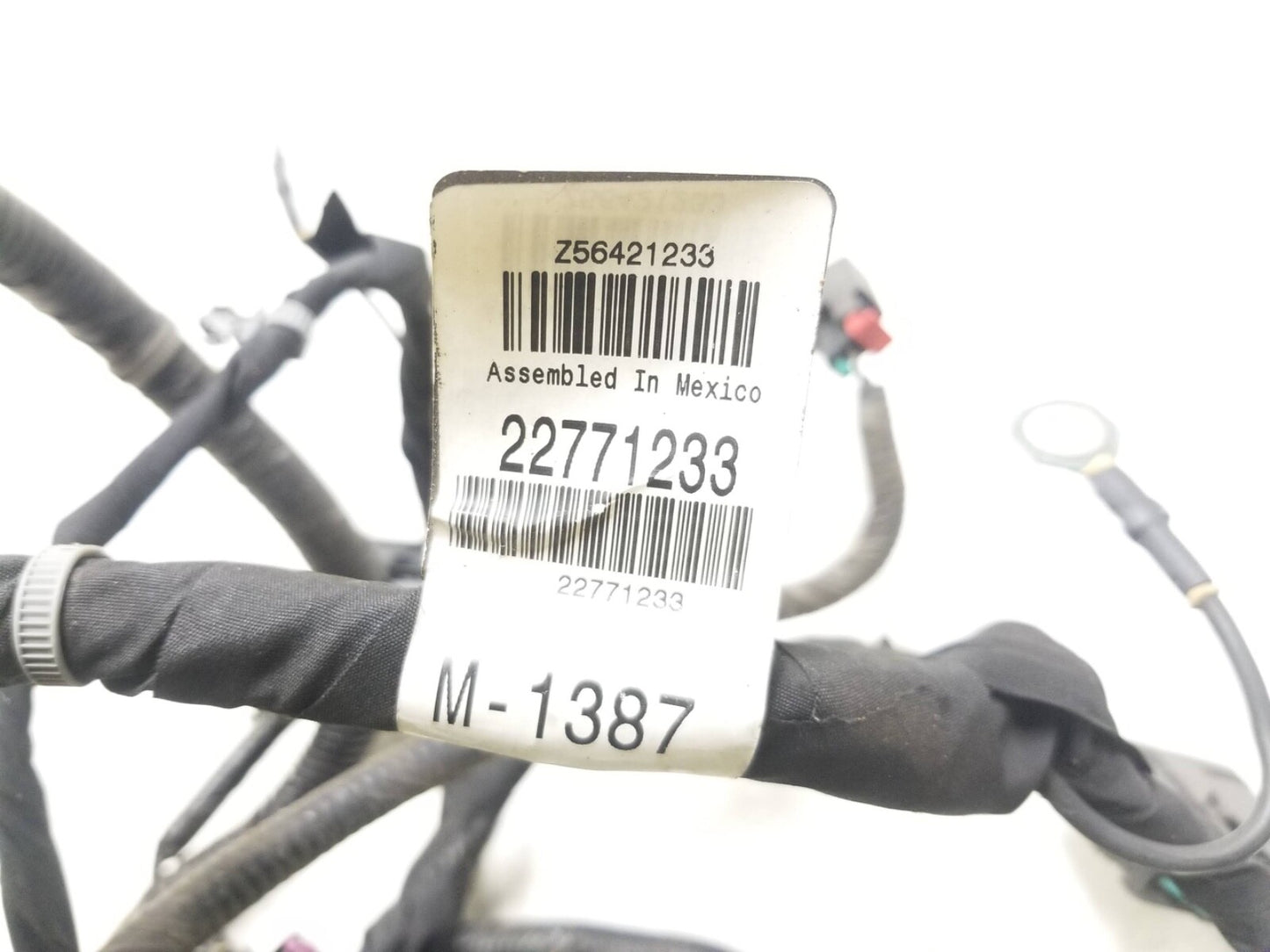 2010 - 2011 Cadillac SRX Radiator Wire Harness OEM