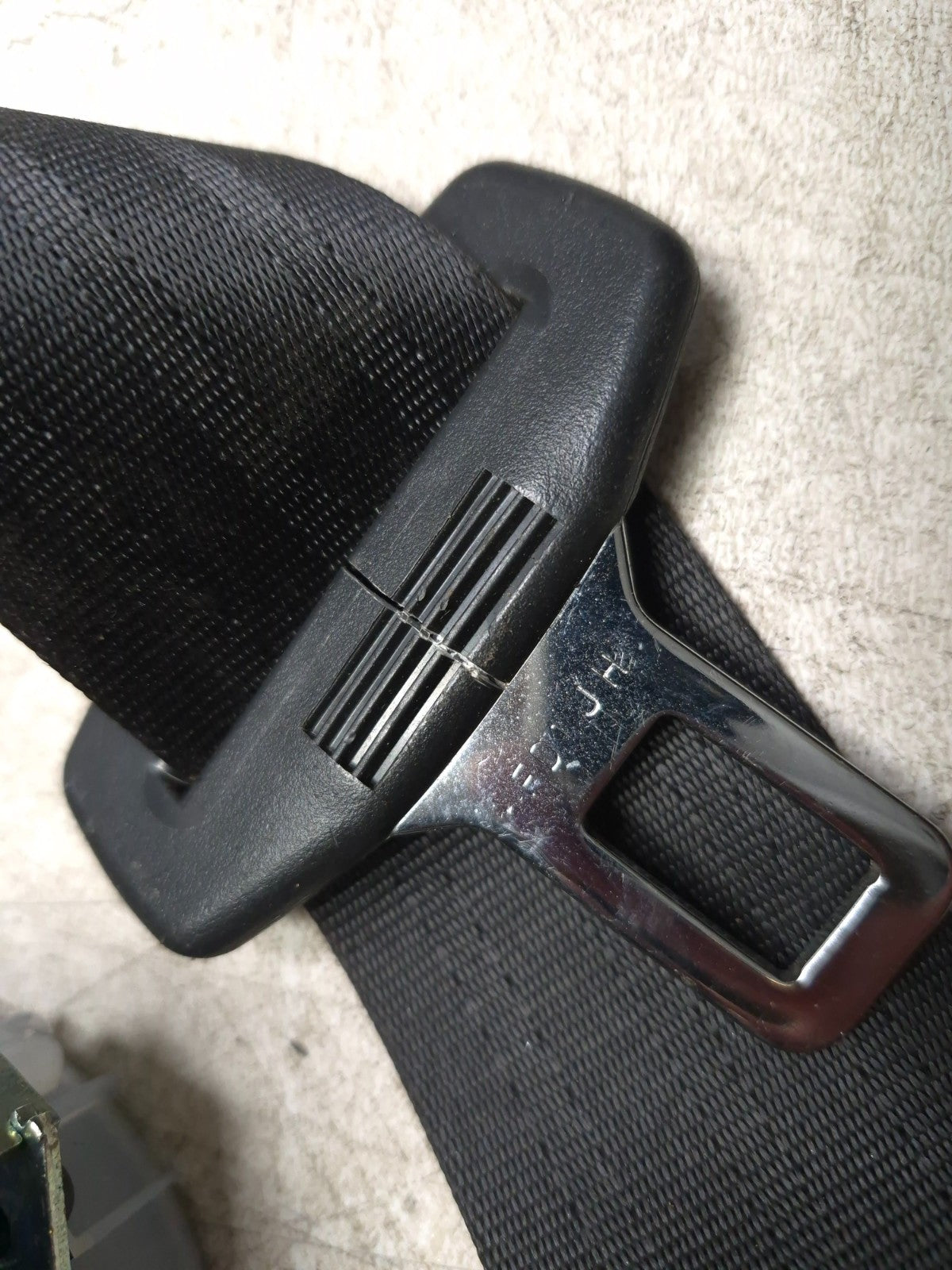 2013 Hyundai Genesis Coupe Rear Seat Belt Retractor Left & Right OEM