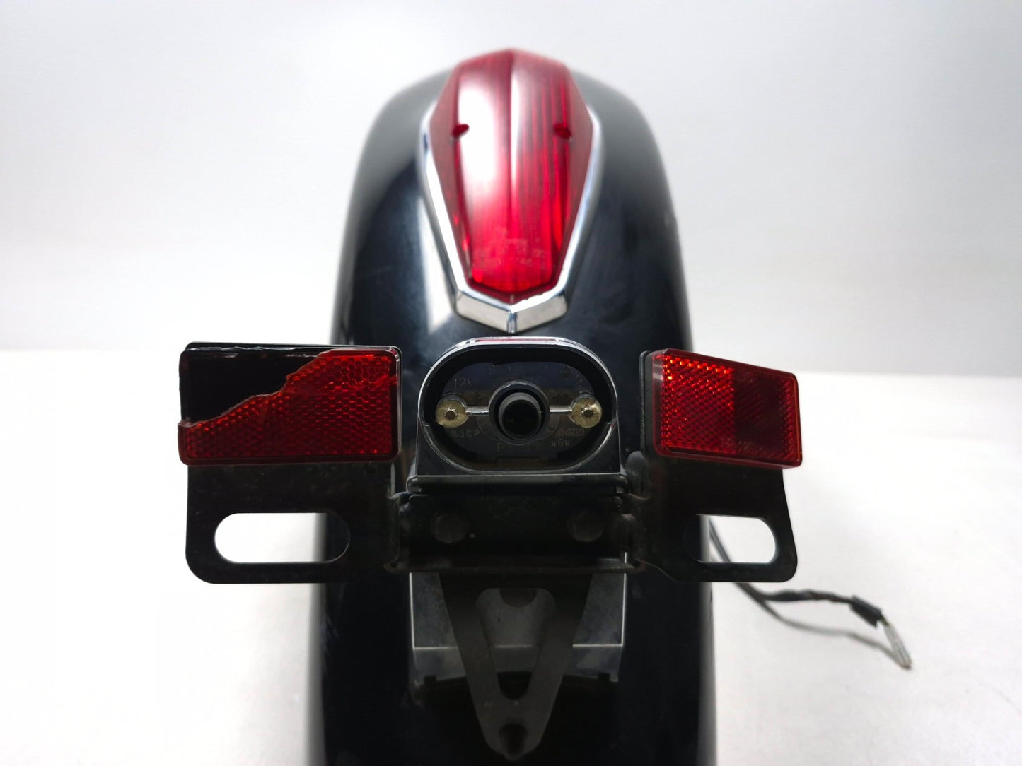 2004 Honda Shadow Aero Vt750c Rear Fender & Tail Light Assy OEM