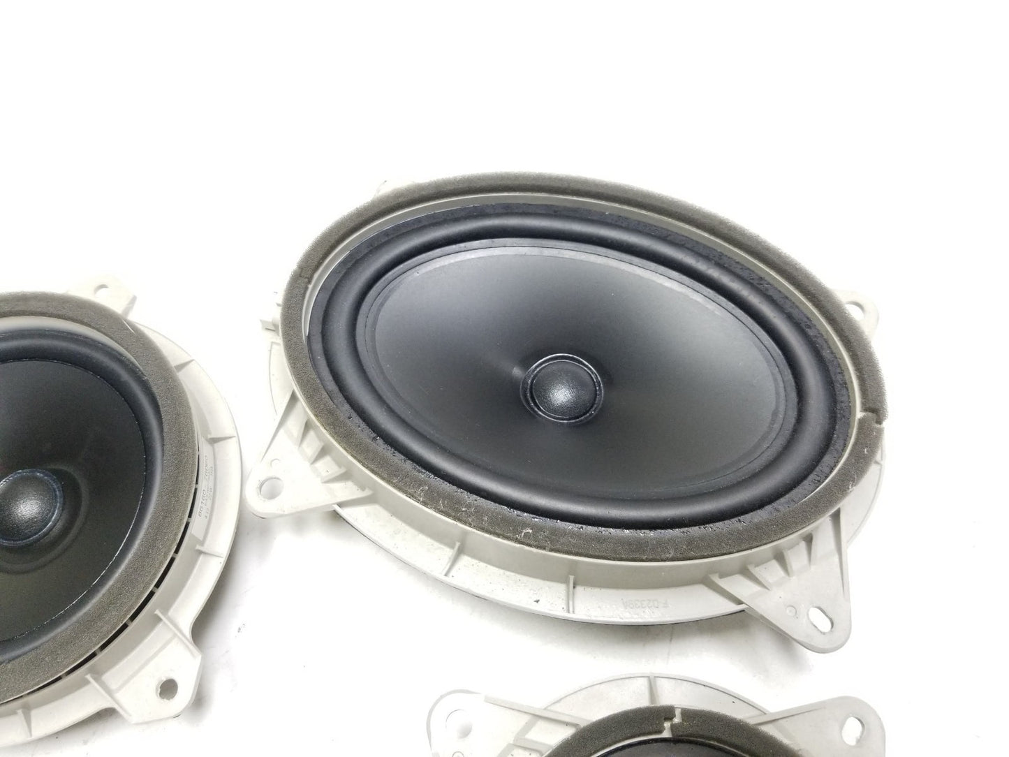 11-17 Lexus CT200h Dash & Door Speaker 7pcs Oem✅