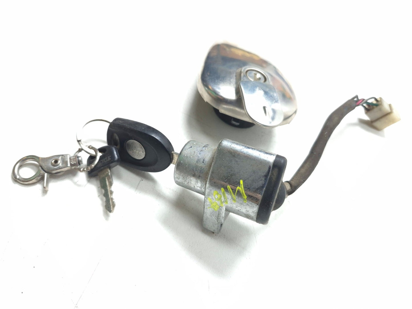 2007 Cf Moto V5 Qlink Legacy 250 Ignition Lock Switch & Fuel Cap Lock Set OEM