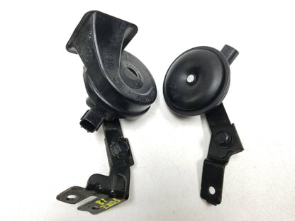 17 18 Kia Forte Horn Signal Pair OEM 49k Miles