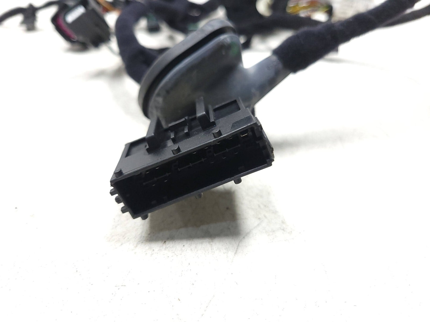 2018 Alfa Romeo Stelvio Door Wiring Harness Rear Passenger Side Right OEM