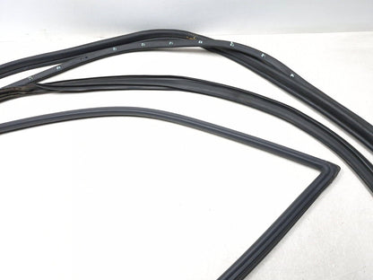 2007 Saab 9-5 Aero Front Passenger Door Weatherstrip Seal Kit OEM