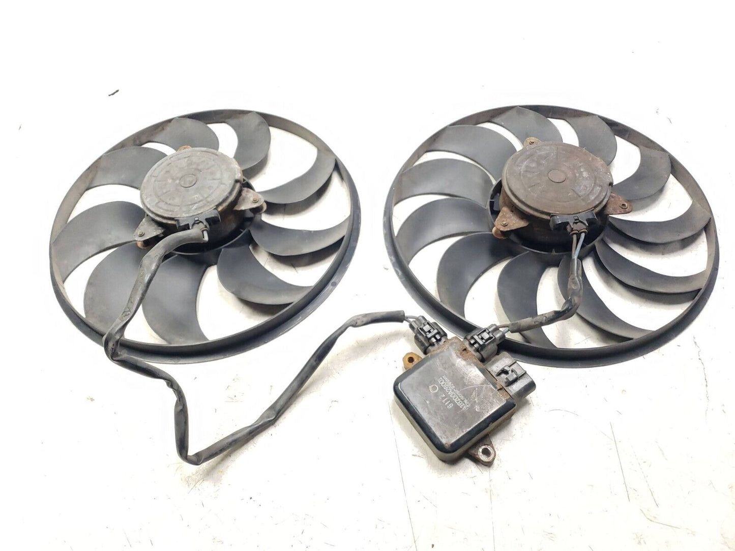 08 - 13 Infiniti G37 AWD Radiator Cooling Fan W/ Control Module OEM