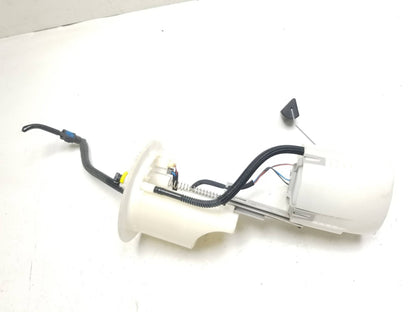 11-17 Lexus CT200h Fuel Pump 77020-76011 Oem✅