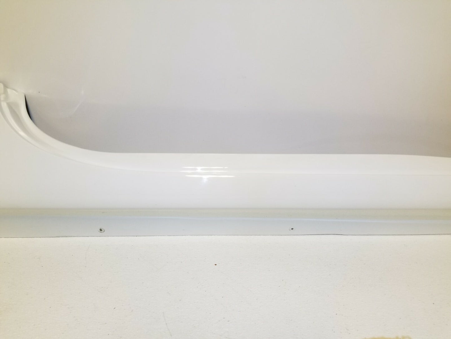 2012 Mitsubishi Eclipse Skirt Rocker Panel Molding Right Passenger Side OEM