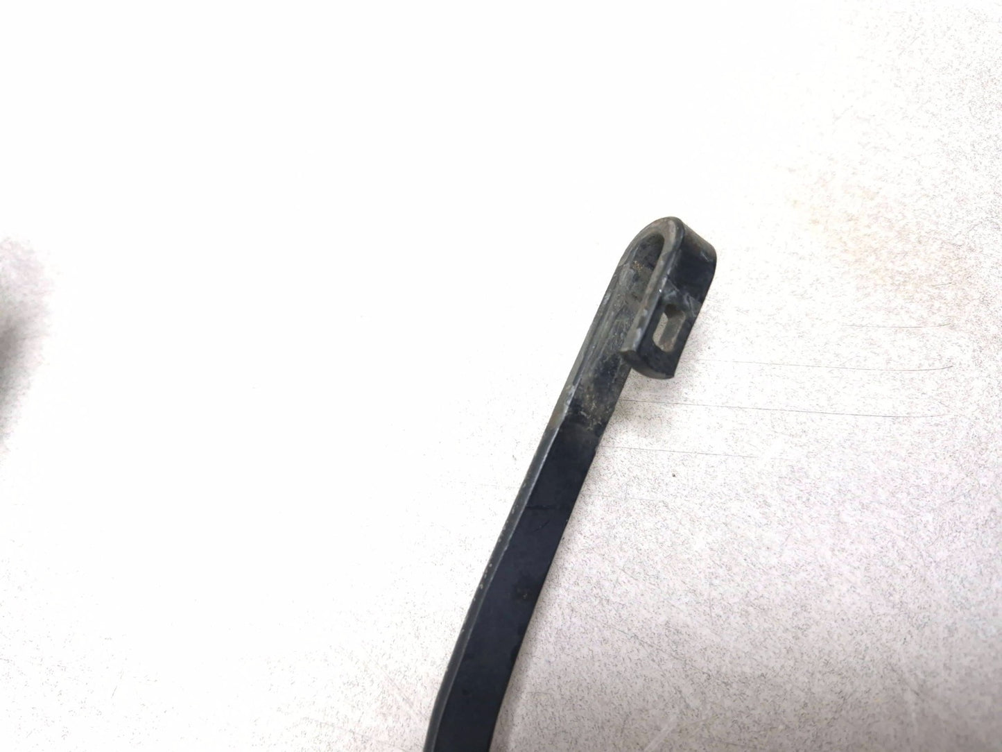 2008 Lincoln Navigator Front Windshield Wiper Arm Left & Right OEM
