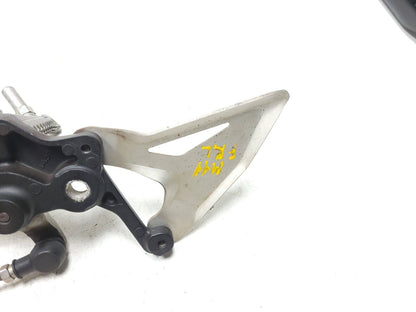 19 - 23 Kawasaki Z400 Er400 Left Side Foot Peg Front Rear Pair OEM