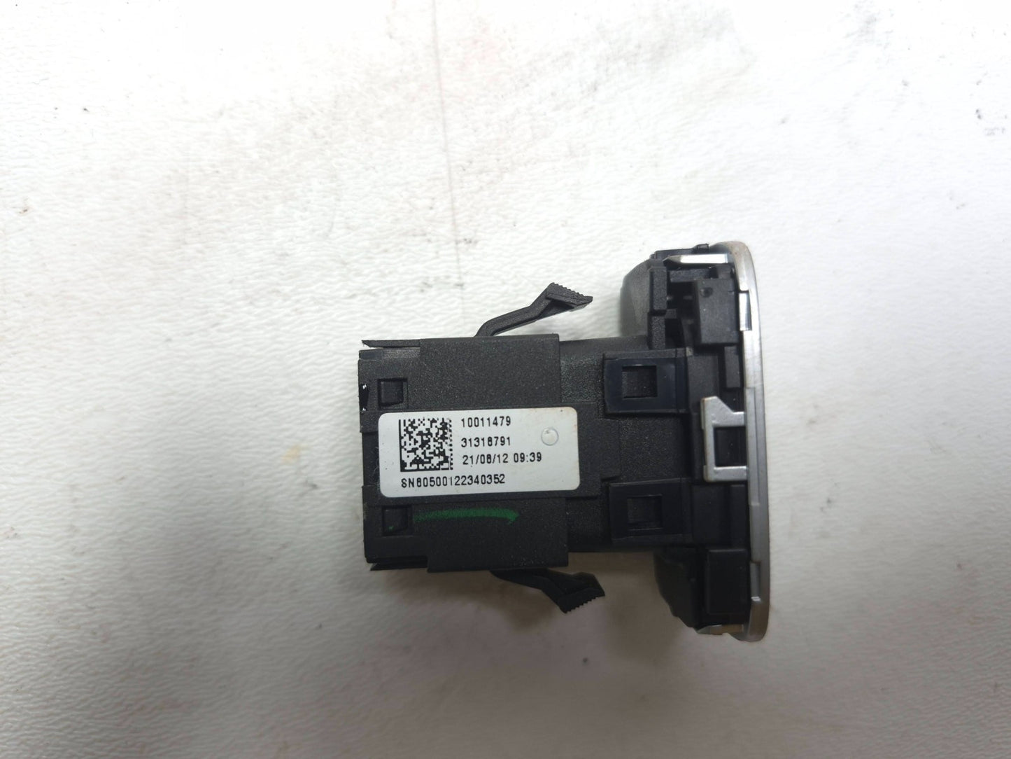 2013 Volvo S60 Start Stop Ignition Switch Button OEM