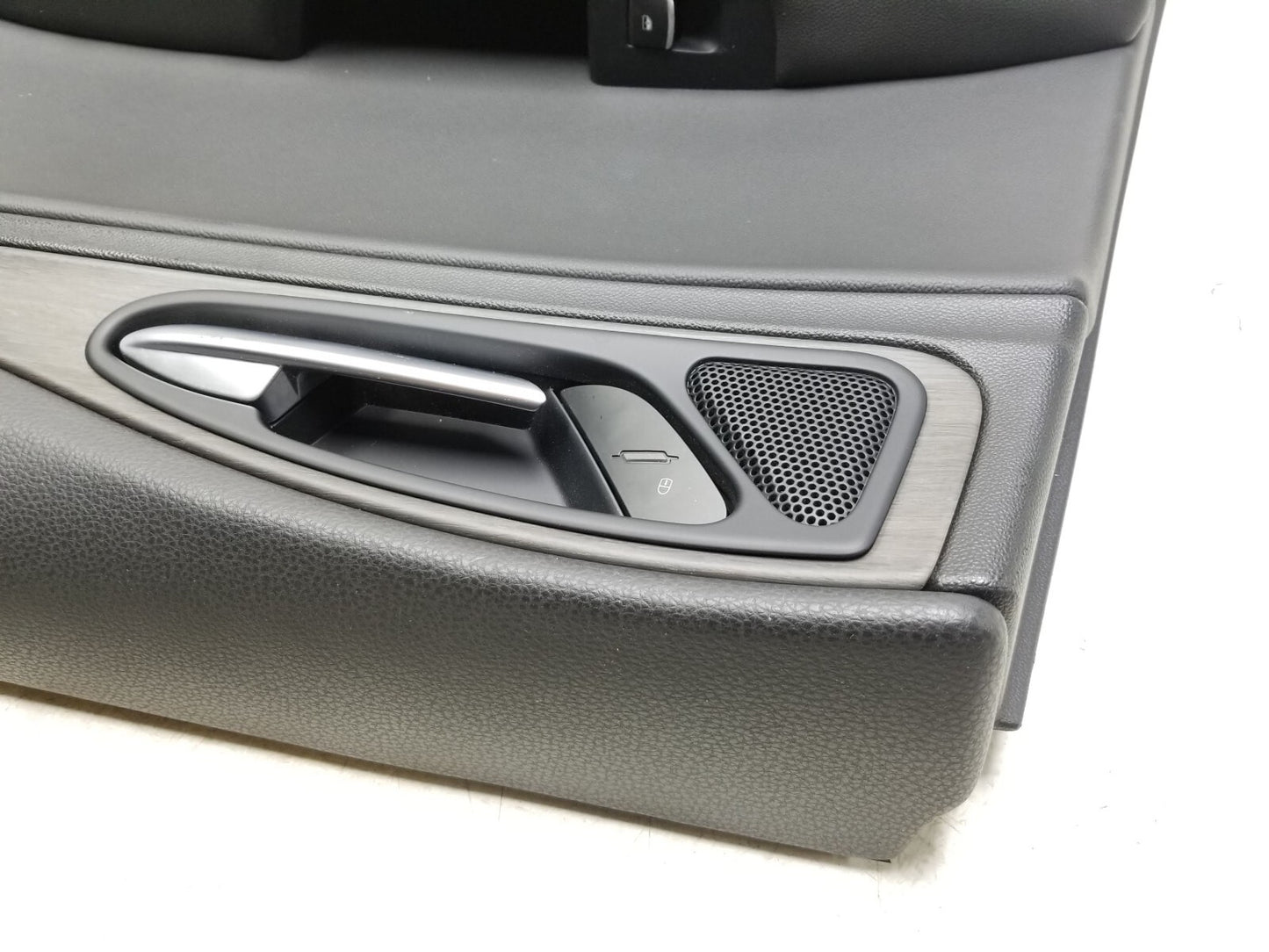 2017 - 2023 Alfa Romeo Stelvio Door Panel Trim Rear Passenger Side Right OEM