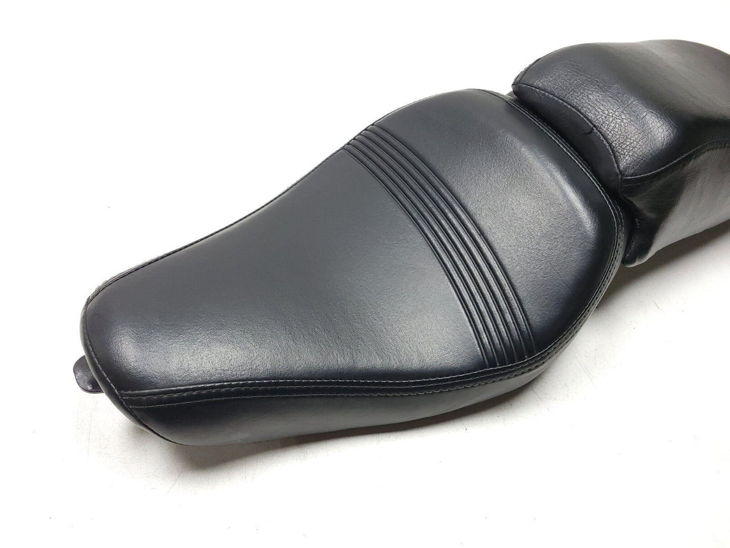2010-2022 Harley-davidson Xl1200 Xl883 Seat Front & Rear OEM
