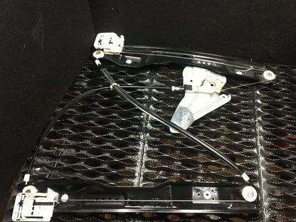 09 10 11 12 Lincoln MKS Front Door Window Regulator Motor Passenger Right Side