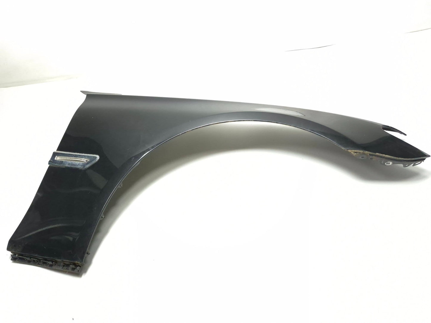 2011 BMW 750li Front Fender Right Passenger Side OEM