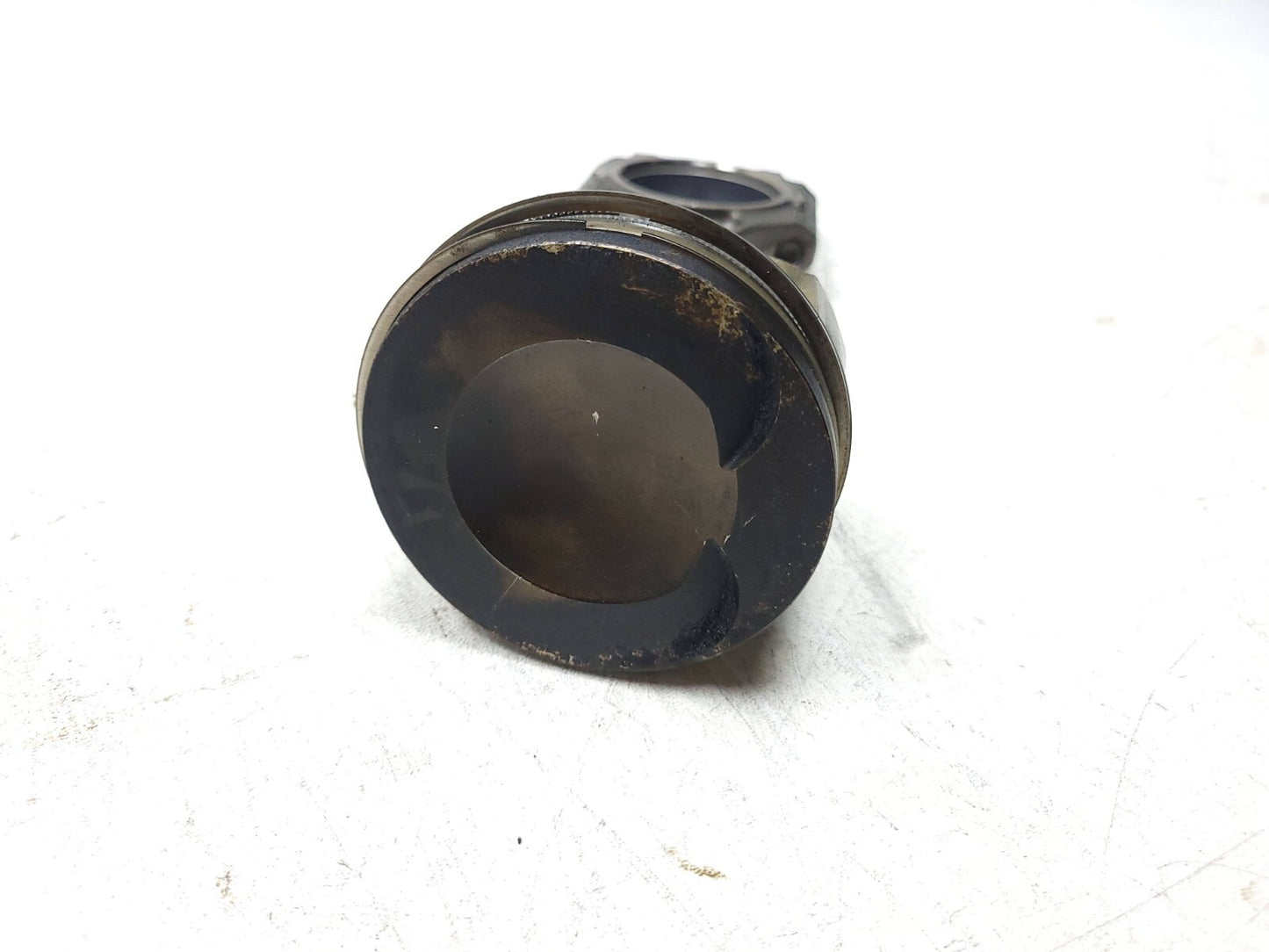2009 Audi A4 Quattro Piston W/ Connecting Rod 4pcs  2.0t OEM
