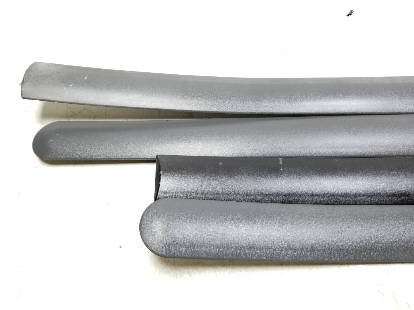 10 - 13 Ford Transit Connect Door Molding 4pcs OEM