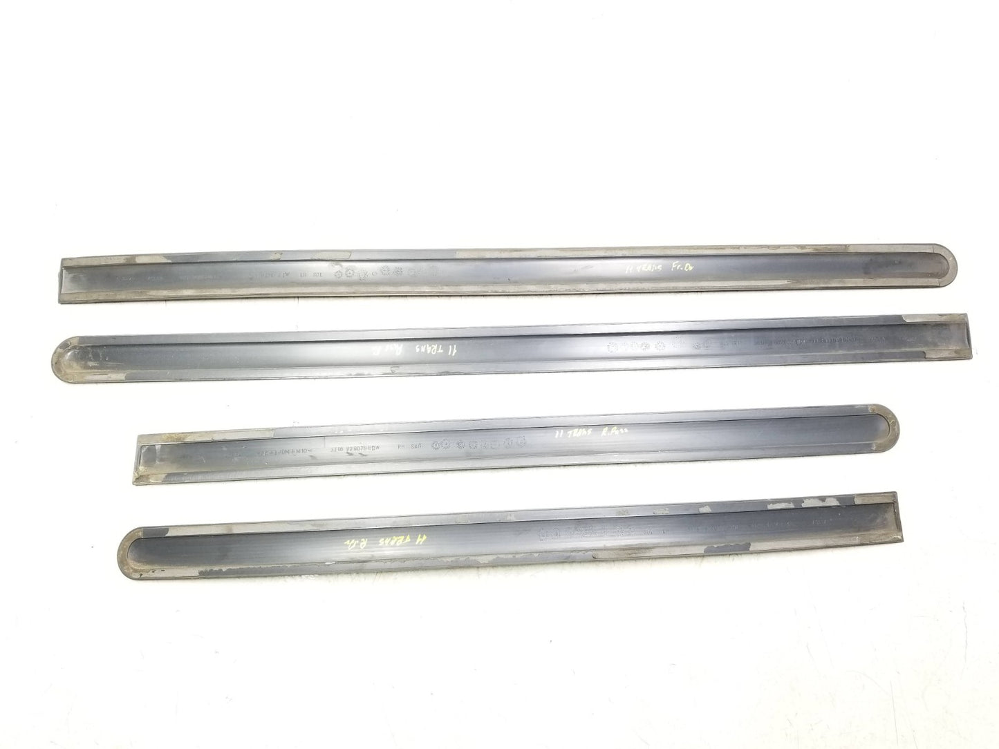10 - 13 Ford Transit Connect Door Molding 4pcs OEM