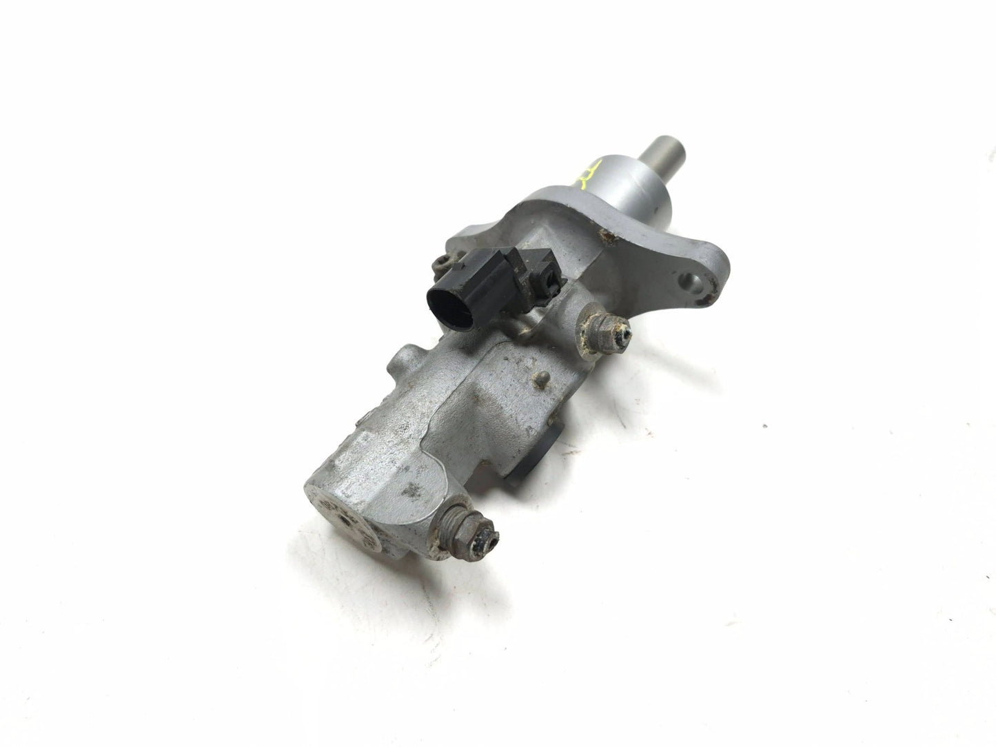 2013 Volkswagen Golf GTI Brake Master Cylinder OEM