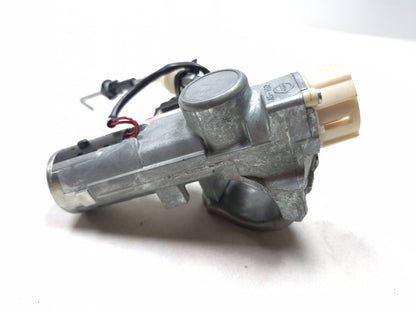 2013 Nissan Versa Ignition Lock W/ Key OEM 95k