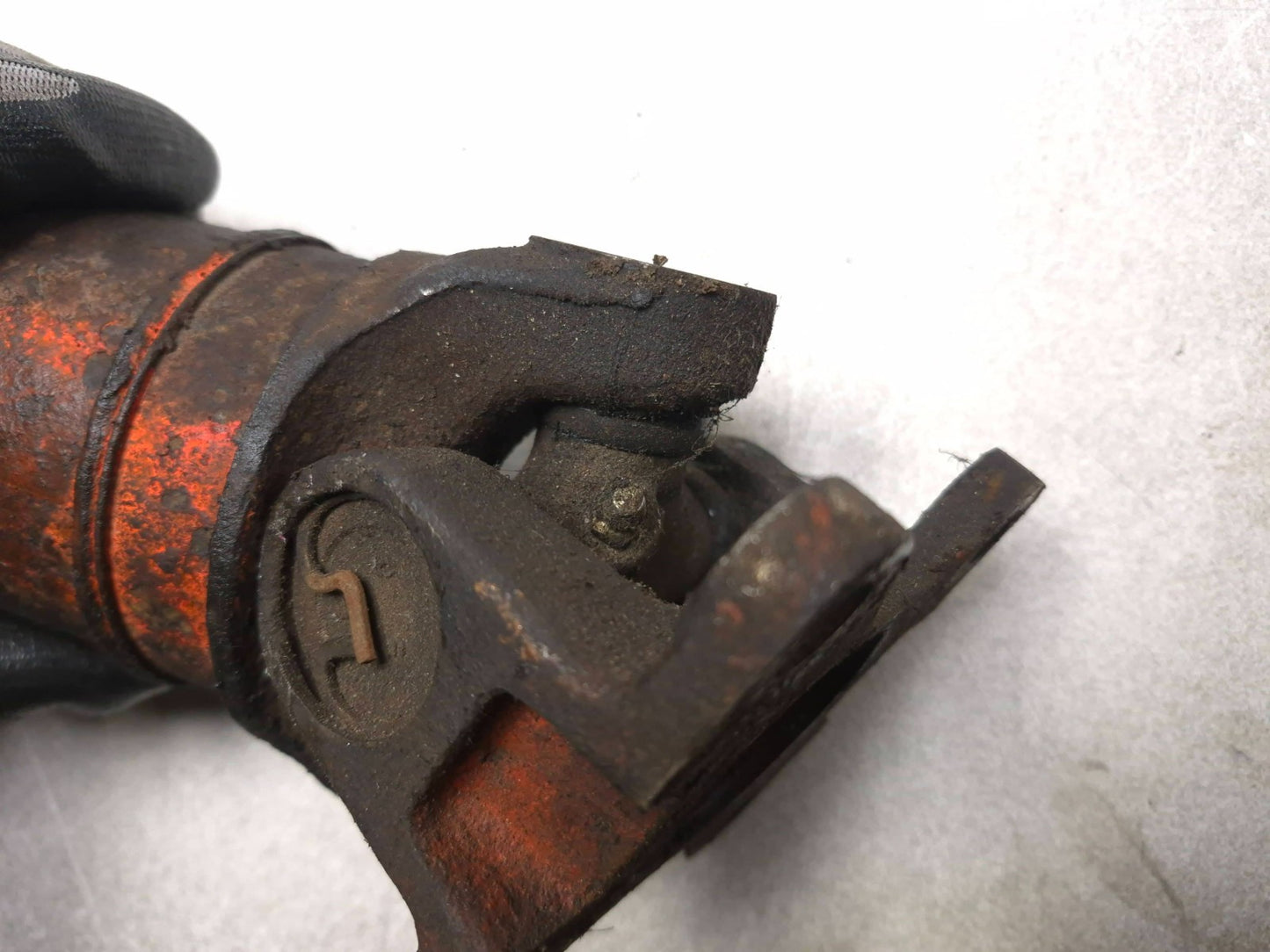 2008 Lincoln Navigator Rear Driveshaft Propeller OEM