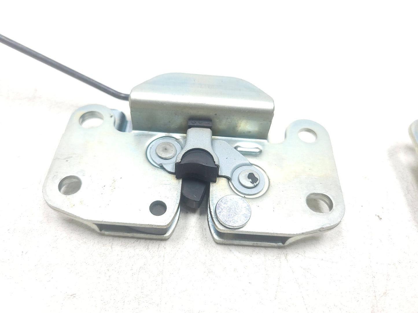 2011 Scion Xb Rear Seat Fold Lock Latch Left & Right Pair OEM