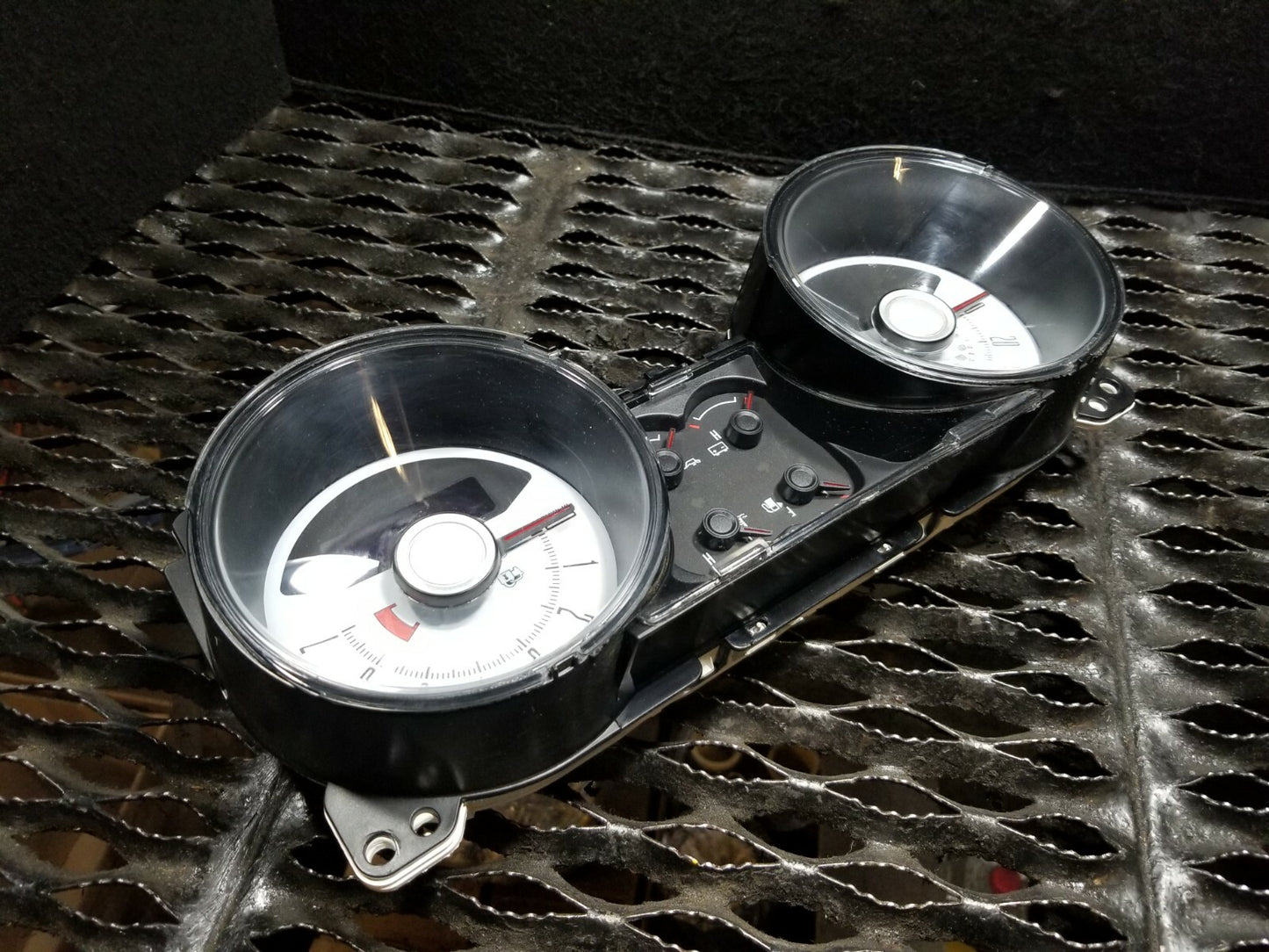 10 11 12 13 14 Ford Mustang Instrument Panel Speedometer Gauges  78k Miles OEM