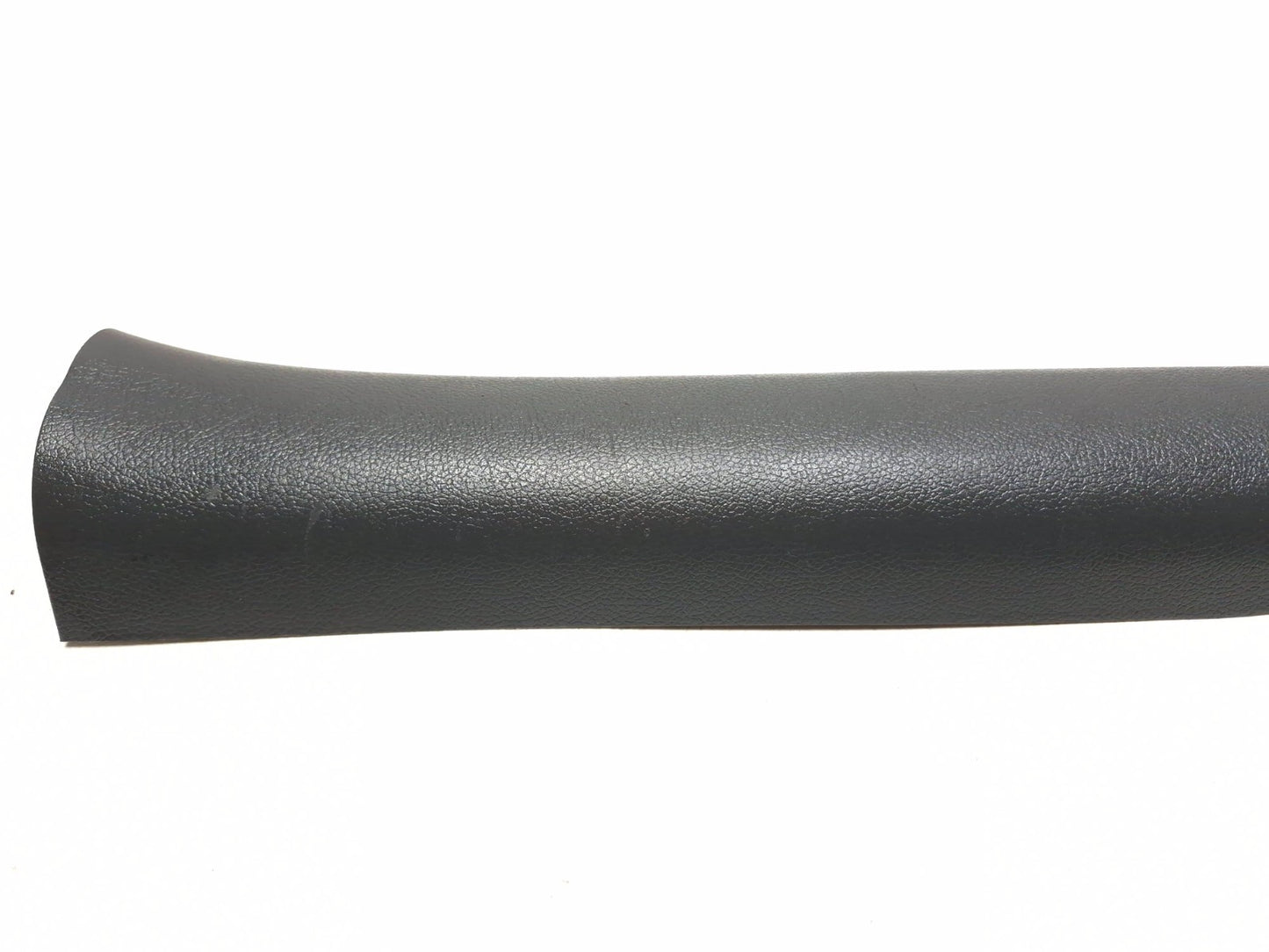 2014 Hyundai Accent Front Sill Plate Left And Right OEM