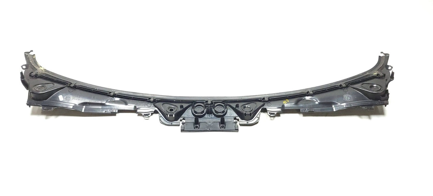 13-18 BMW 330xi F30 Windshield Cowl Grill Trim Cover Panel OEM ✅ 76k Miles