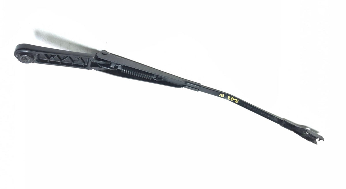 2012 Audi A7 Front Windshield Wiper Arm Left & Right 4g1955407d OEM