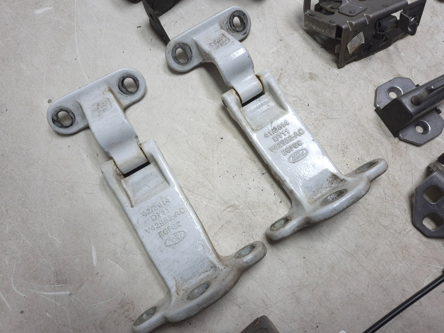 2016 Ford Transit Connect Rear Sliding Door Hinge & Latch Driver Side Left OEM