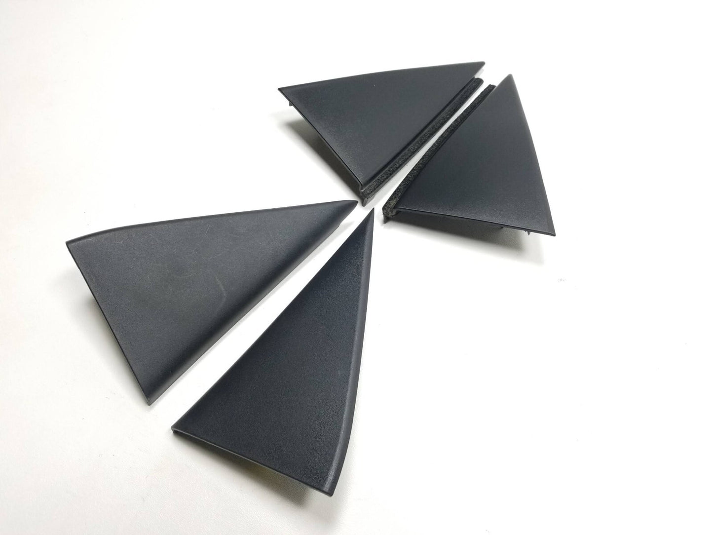 2009 Mazda Cx-7 Rear Door Triangle Corner Molding Trim 4pcs OEM