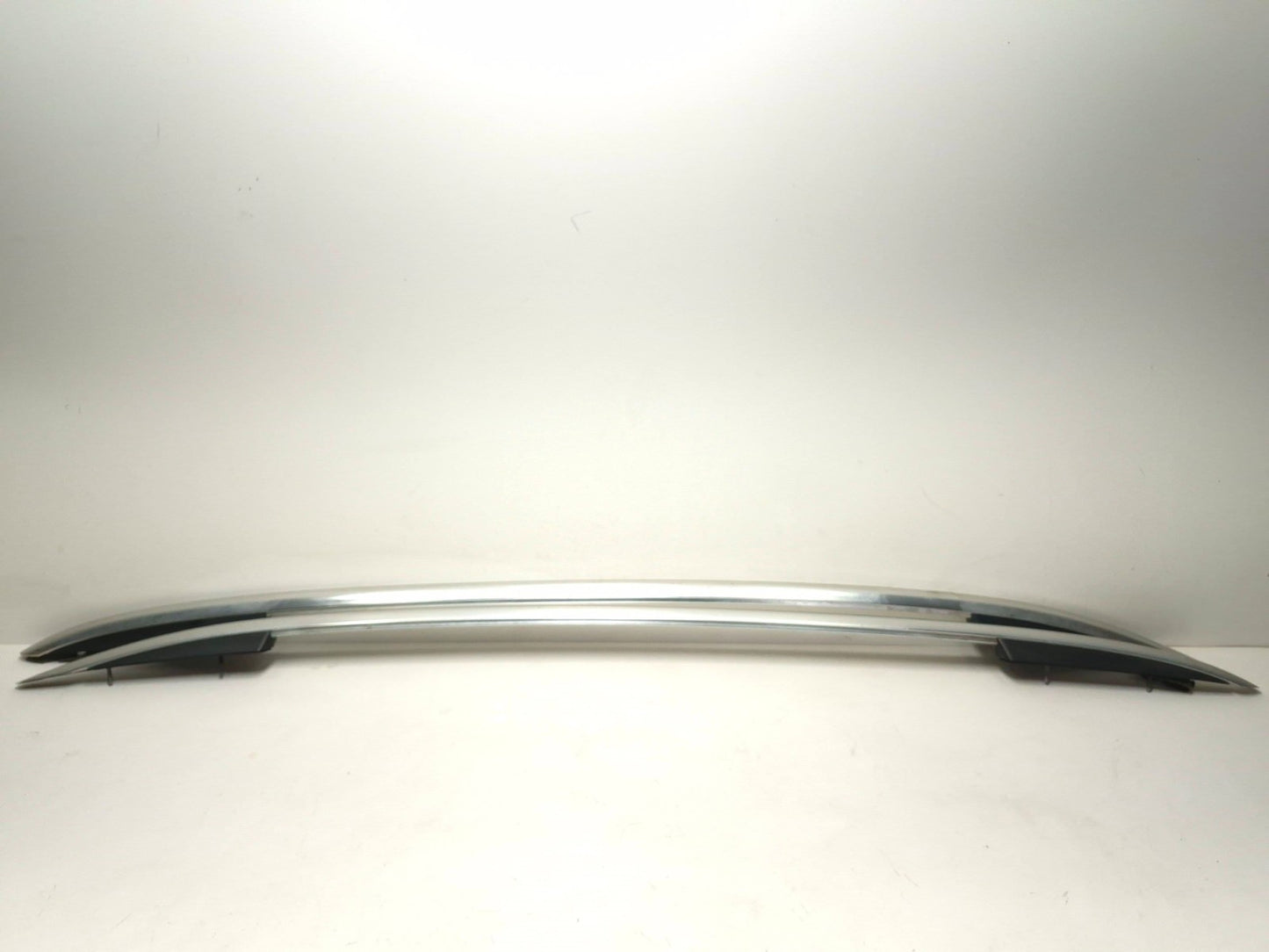 2011 Volkswagen Tiguan  Roof Luggage Rack Rail Pair OEM
