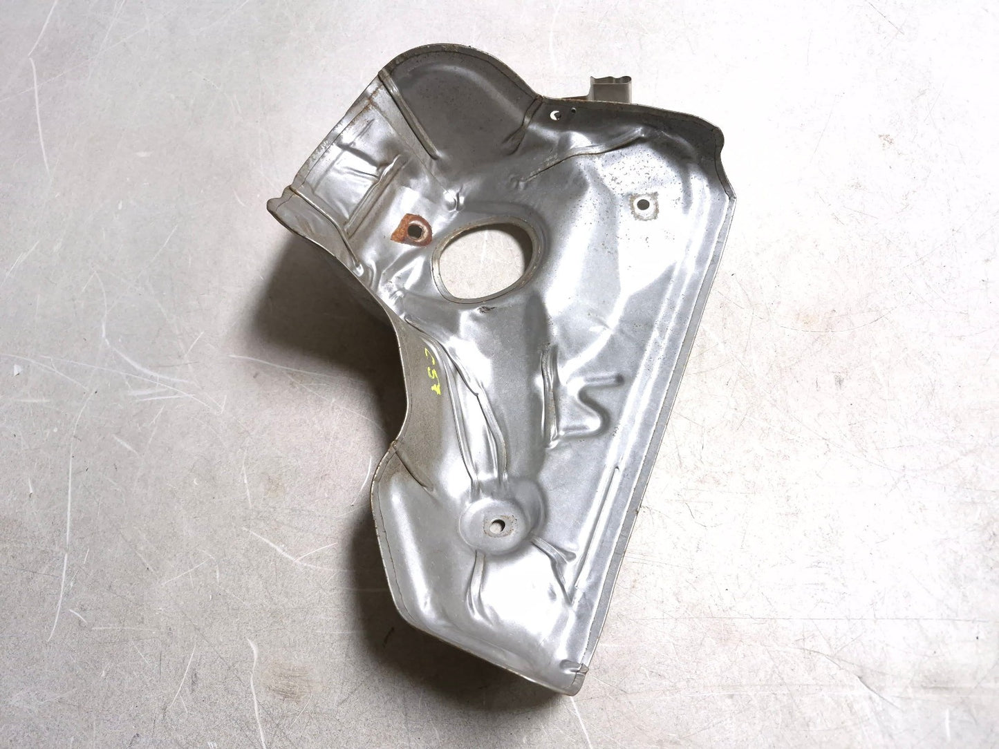 2010 Nissan Maxima 3.5l Exhaust Manifold Heat Shield Cover OEM