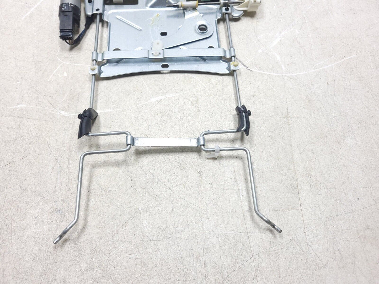 2013-2016 Audi S4 Front Left Driver Seat Lumbar Support Assembly OEM