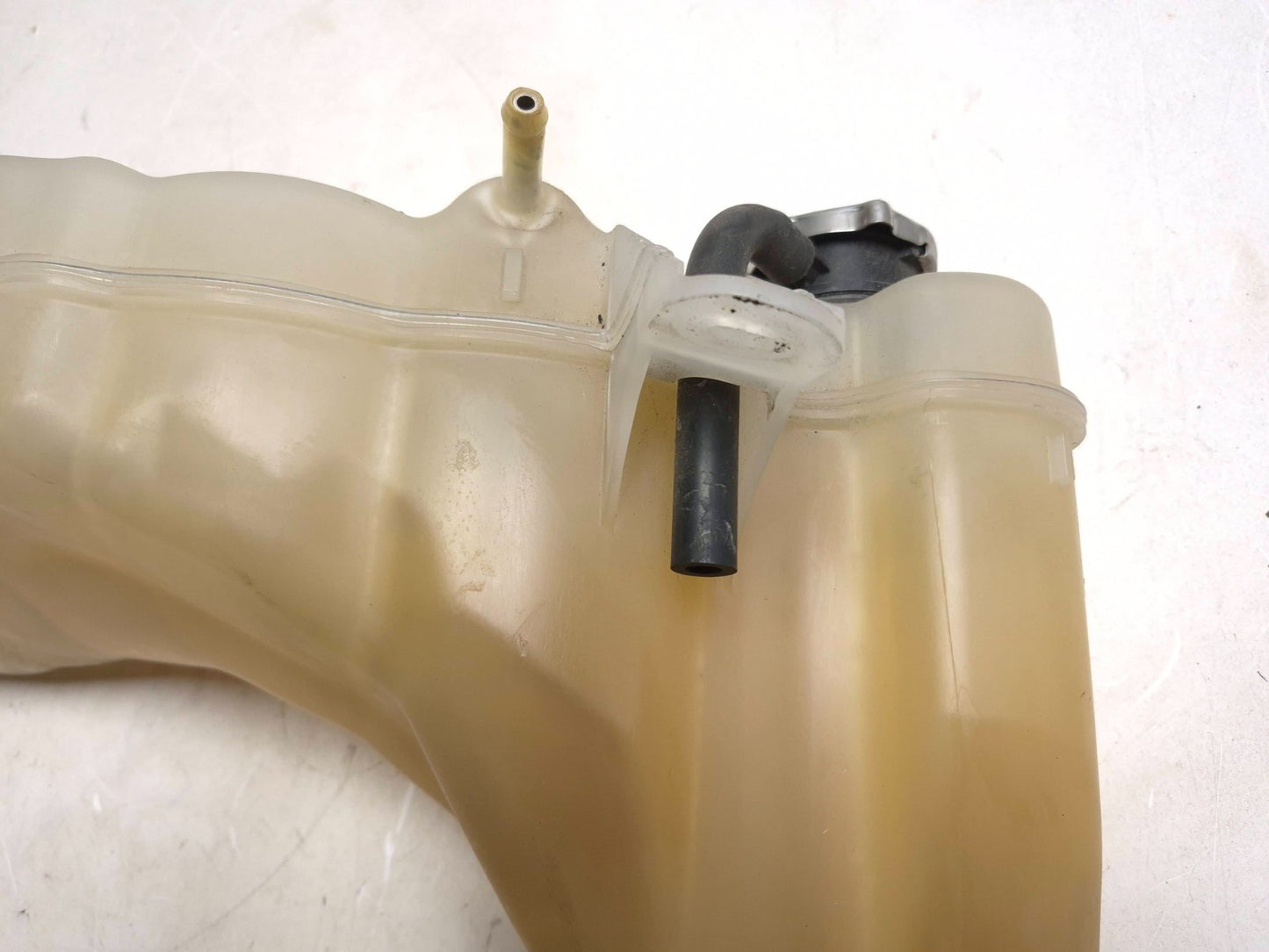 2020 Dodge Challenger Radiator Coolant Expansion Reservoir Bottle  OEM
