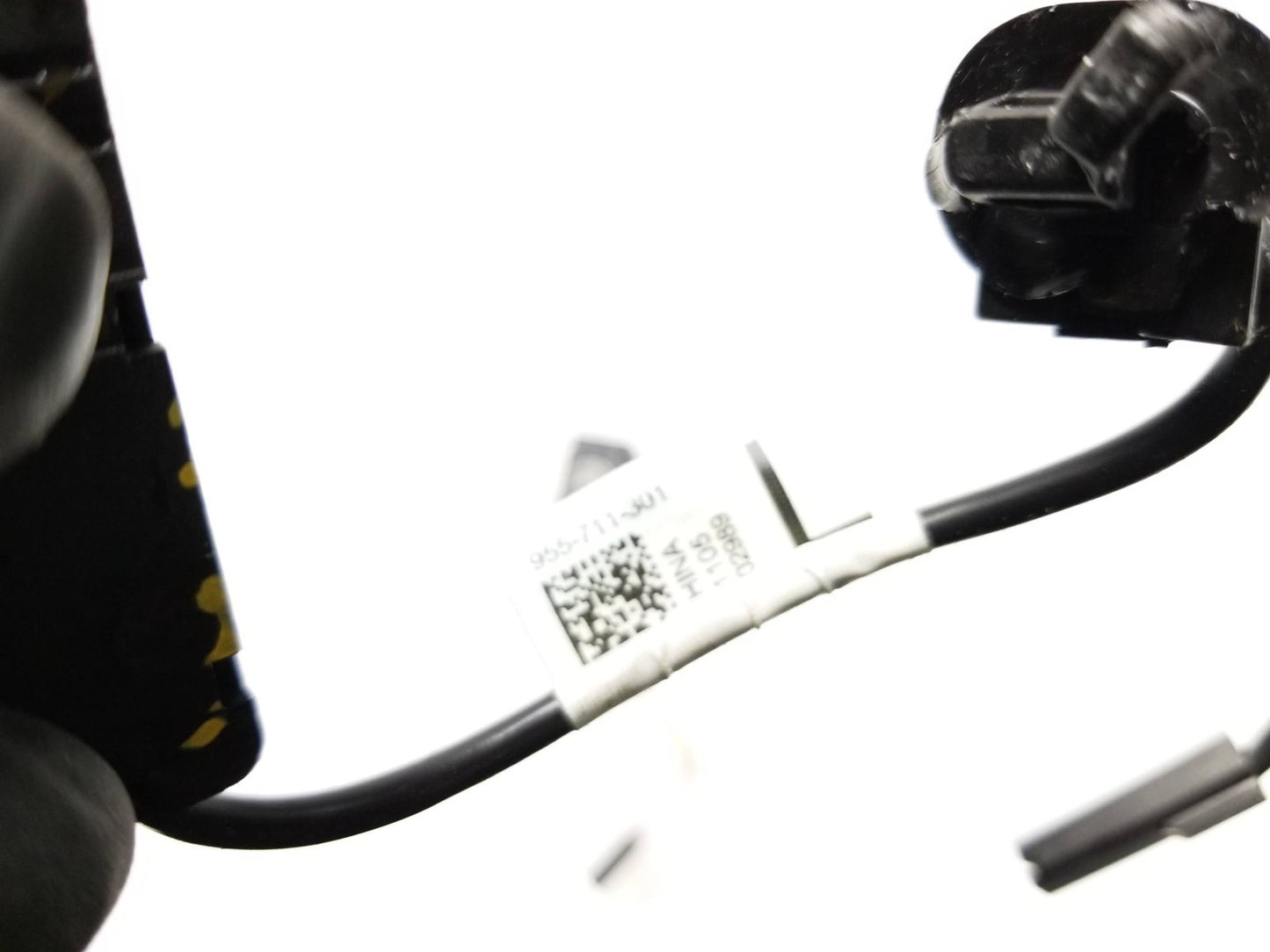 2021 Tesla Model 3 Antenna Noise Filter Pair OEM