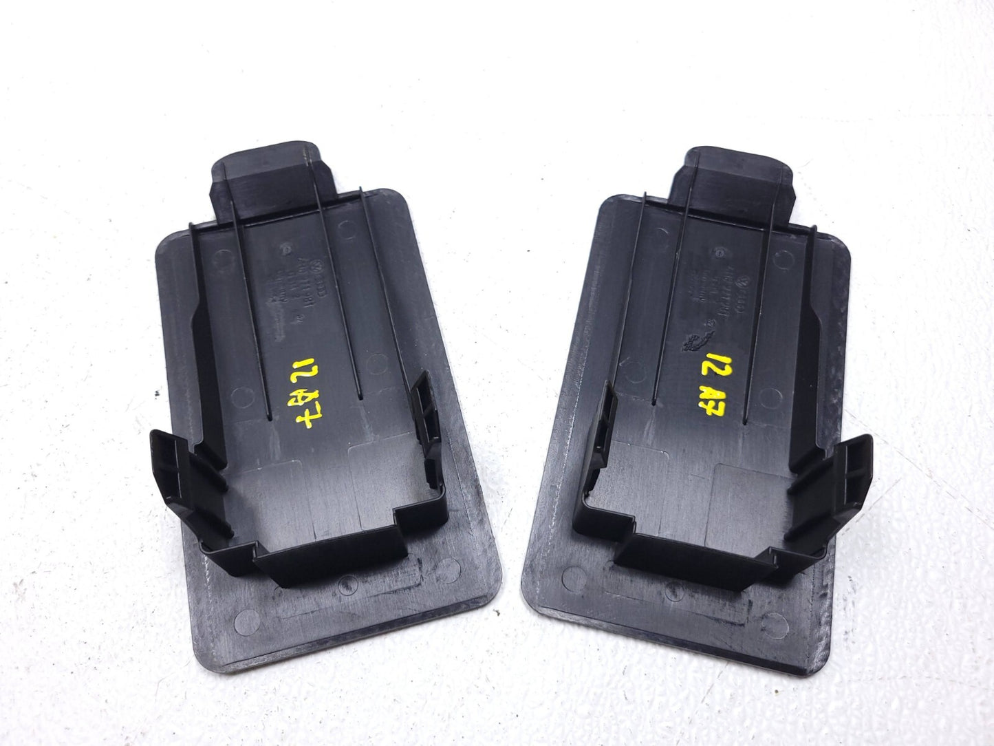 12 13 14 15 16 17 Audi A7 Connector Housing Cover Cap Pair OEM