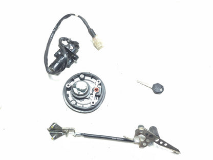 2016 Yamaha Yzf R3 Ignition Set Lock Switch & Fuel Cap Lock OEM