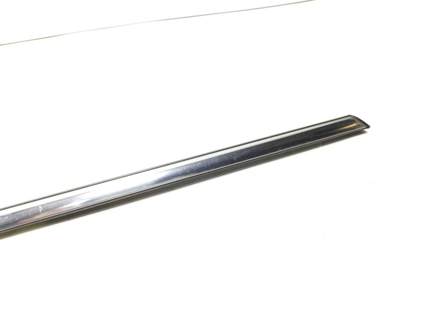07 - 11 Mini Cooper Door Window Belr Seal Molding Front Passenger Side Right OEM