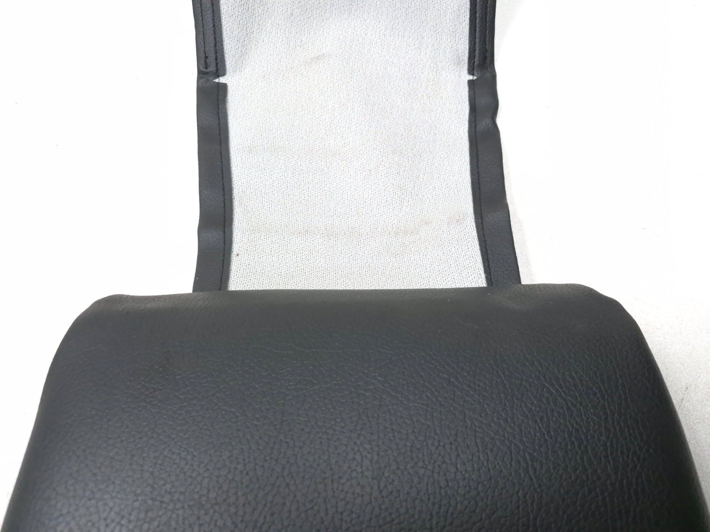 2007 Saab 9-5 Center Armrest OEM