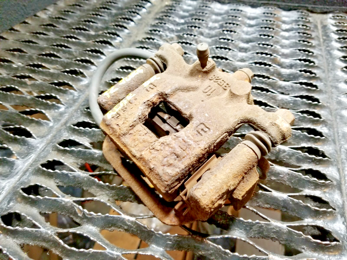2012 Nissan Juke Rear Driver Brake Caliper OEM