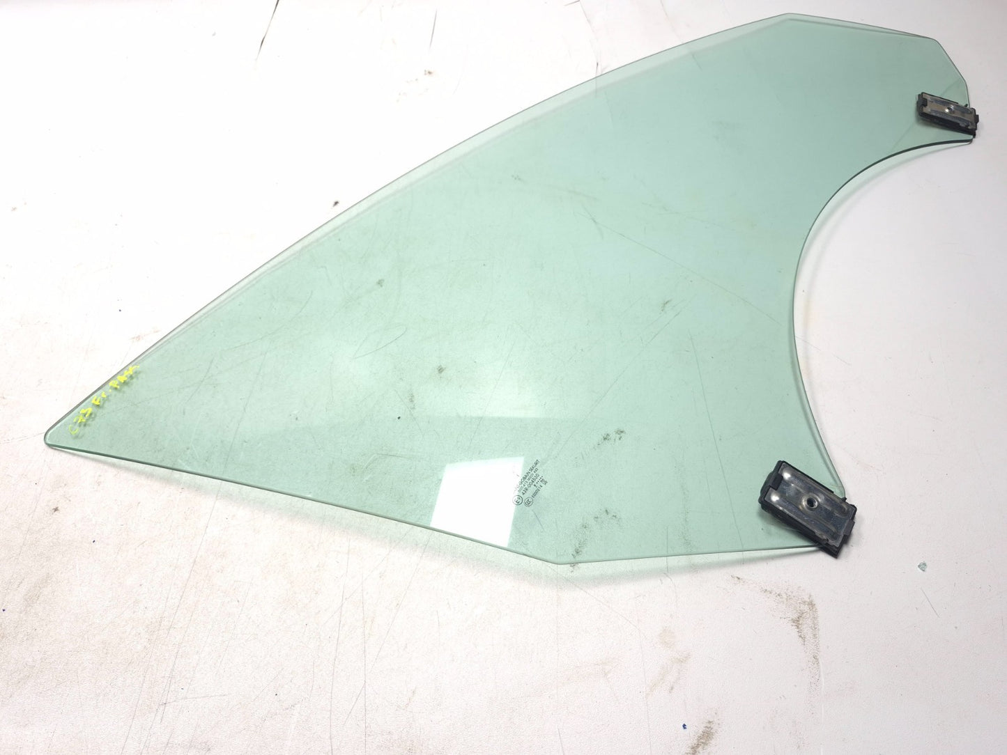 2019 Tesla Model 3 Front Door Window Glass Passenger Side Right OEM