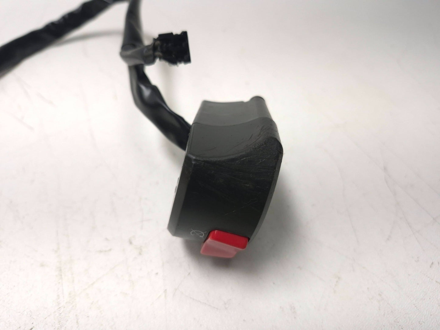 2005 Kawasaki Ninja Zx10r Right Handlebar Switch OEM