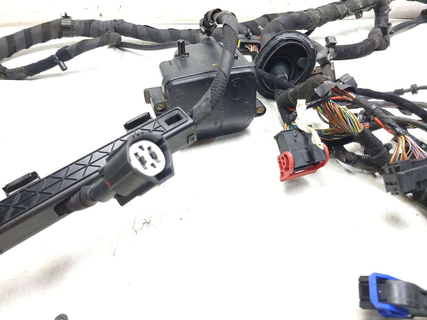 2017-2023 Alfa Romeo Stelvio Main Wire Harness With Fuse Box OEM