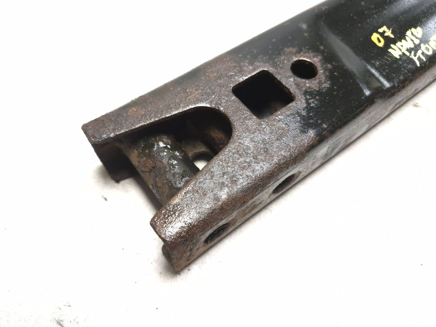 2007 Lincoln Navigator Front Frame Crossmember OEM