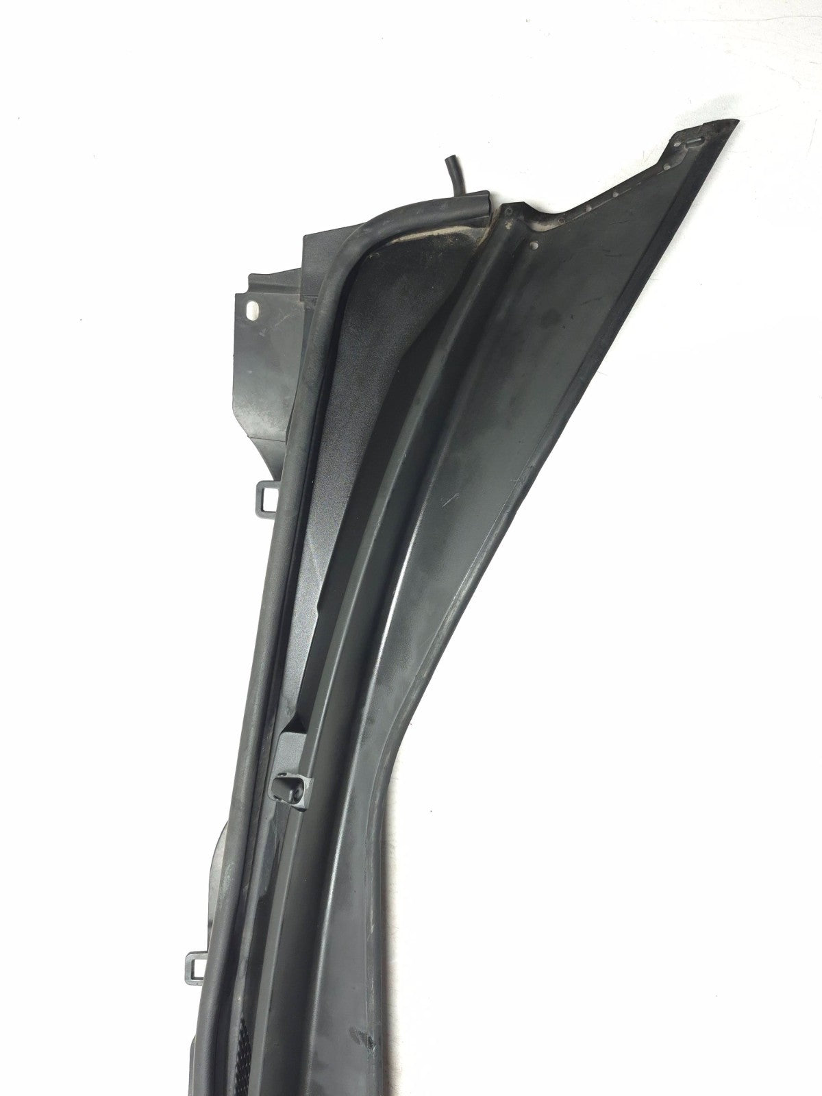 2004-2008 Acura Tl Front Windshield Wiper Cowl Cover Panel OEM