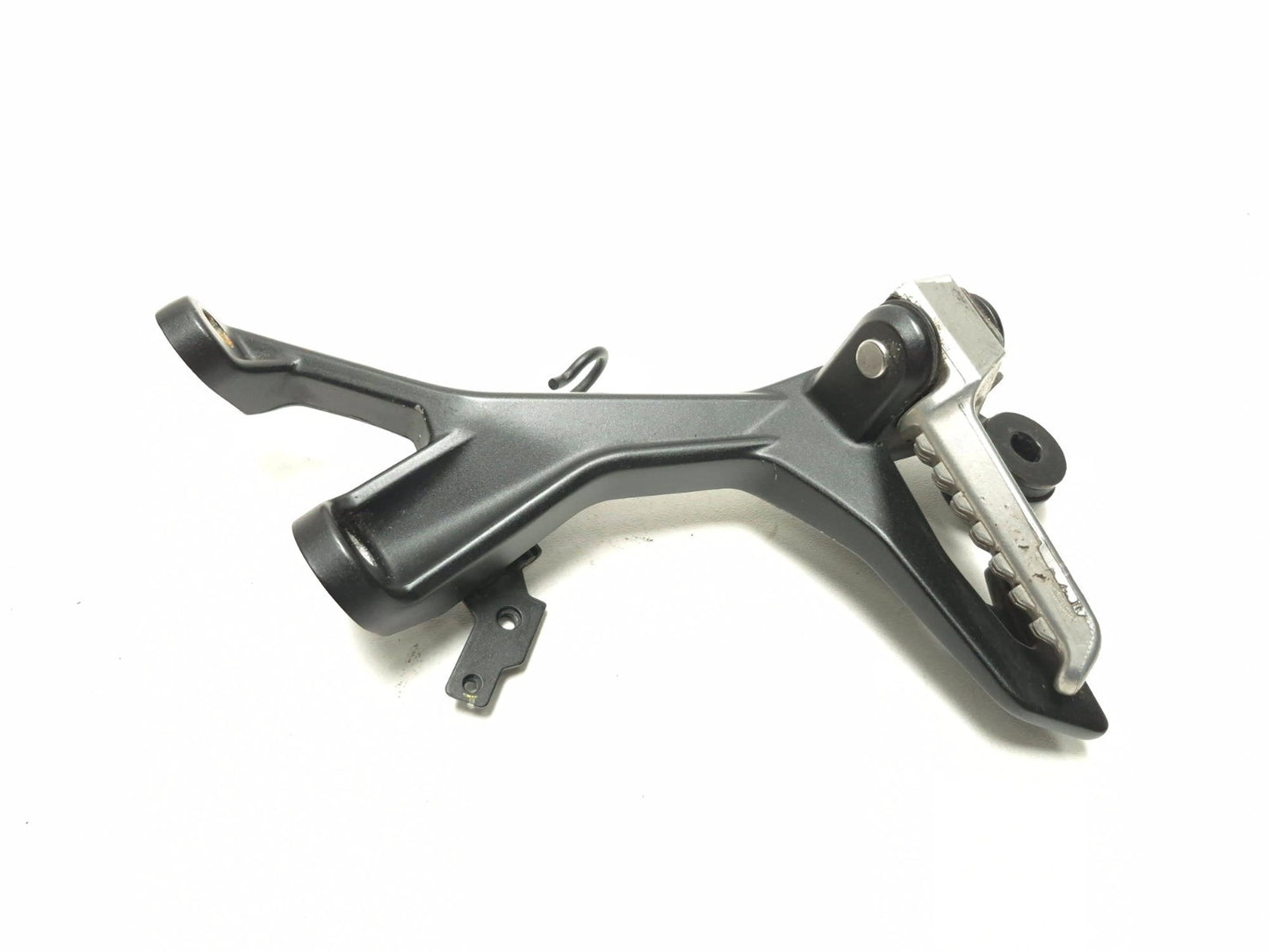 2019 Kawasaki Ninja Ex400 Footrest Rear Left & Right Pair OEM