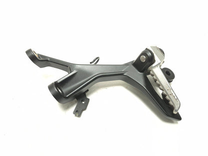 2019 Kawasaki Ninja Ex400 Footrest Rear Left & Right Pair OEM