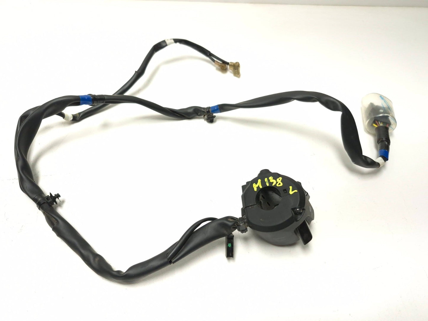 2025 Yamaha R3 Yfz320 Left Handlebar Switch OEM