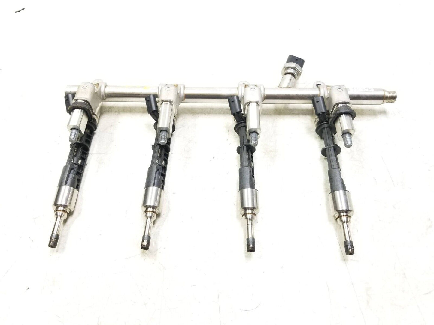 2017-2024 Alfa Romeo Stelvio Injector Nozzles 4 Pck OEM